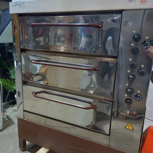 Печь хлебопекарная электрическая ХПЭ-750/3 (Россия 2015), б/у